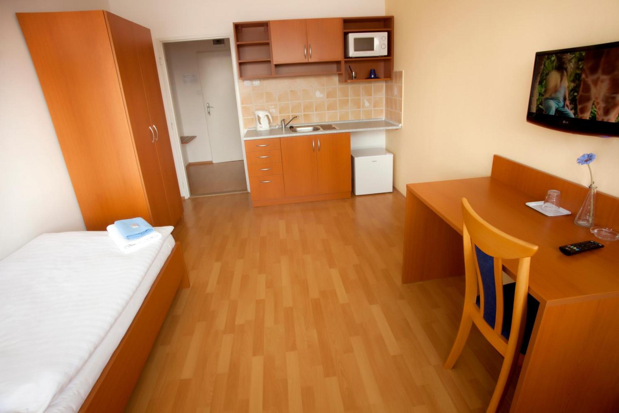 Hotel Veronika Ostrava Luaran gambar