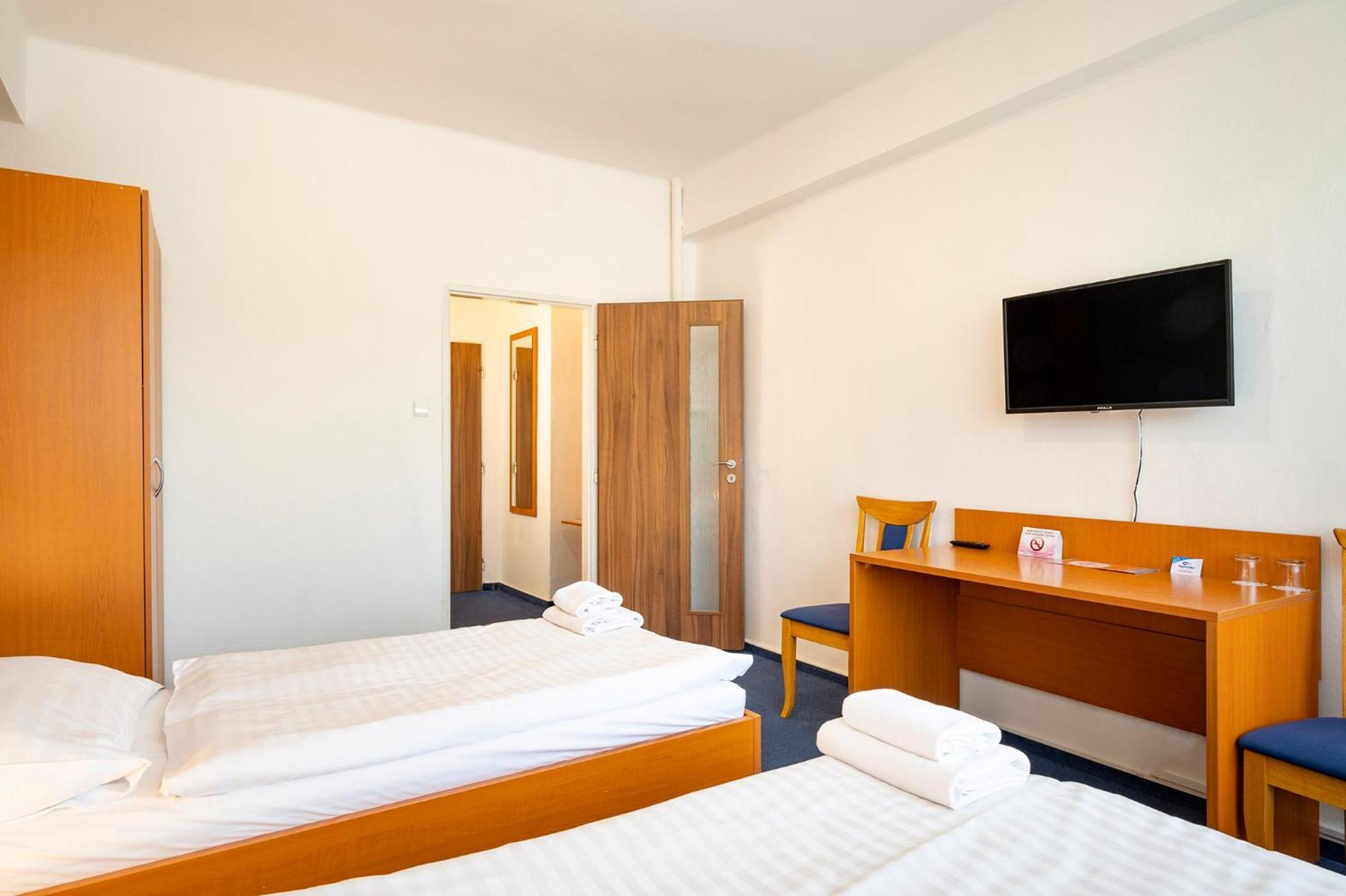 Hotel Veronika Ostrava Luaran gambar